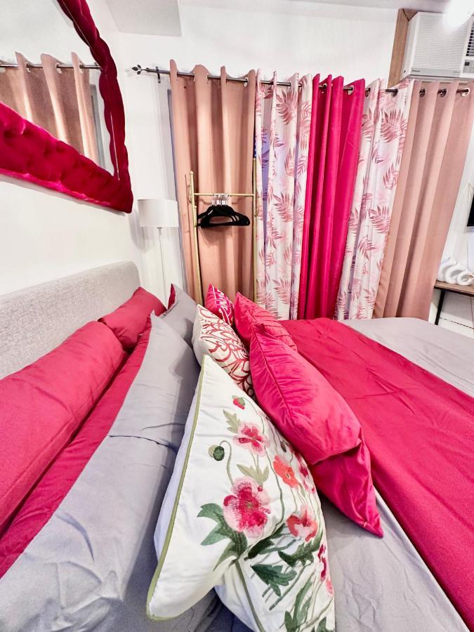 Aesthetic One Bedroom Beside Sm W Pool, Wifi And Netflix Кагаян-де-Оро Экстерьер фото