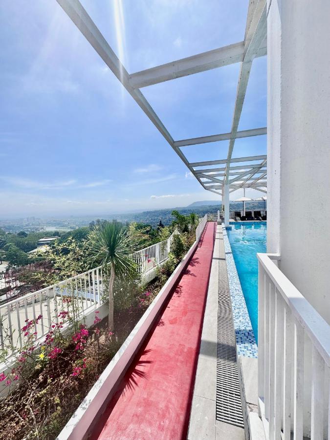 Aesthetic One Bedroom Beside Sm W Pool, Wifi And Netflix Кагаян-де-Оро Экстерьер фото
