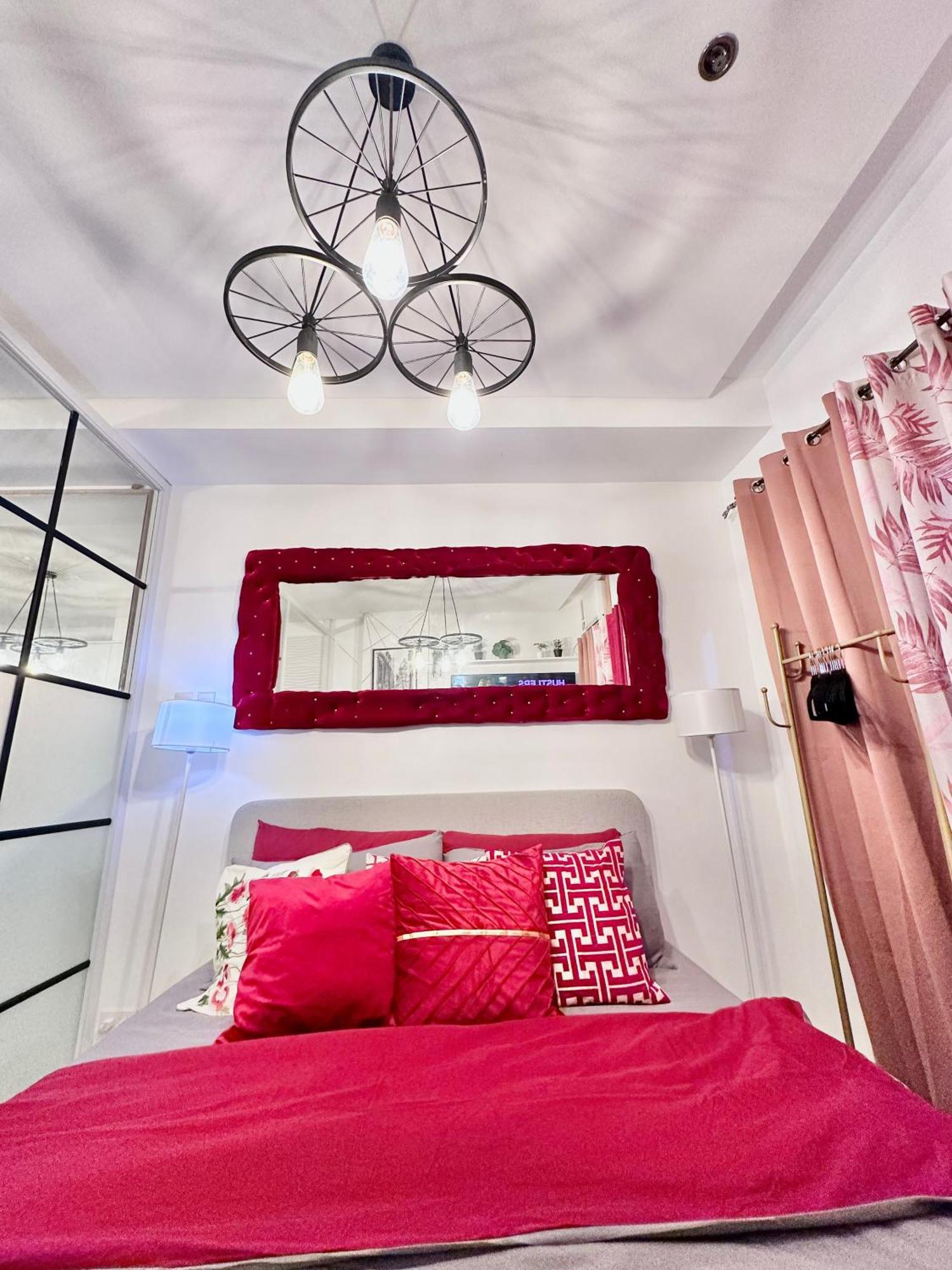 Aesthetic One Bedroom Beside Sm W Pool, Wifi And Netflix Кагаян-де-Оро Экстерьер фото